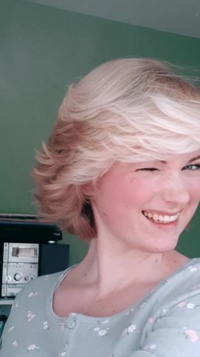 The tutorial you all have been waiting for💫💗 #70s #80s #1980s #princessdiana #ladydiana #ladydi #vintage #retro #edgeofseventeen