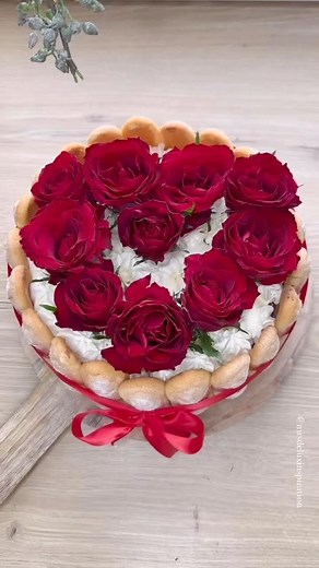 40K views · 112 reactions | 療 TRICK FLOWER CAKE ASTUCE; Comment...