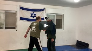 #35 IKI Defense against Shirt Grab / Sweatshirt