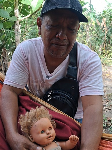 Searching for Manuel in Nicaragua: A Humorous Adventure