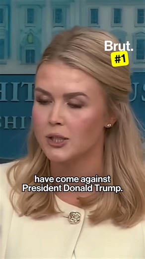 White House Press Secretary Karoline Leavitt drew significant attention online this year for her interactions with reporters during weekly press briefings. Here are 14 times Leavitt went viral in 2025. #KarolineLeavitt #PressSecretary #PressBriefing #WhiteHouse #2025 Journalist: Jami Male | Brut