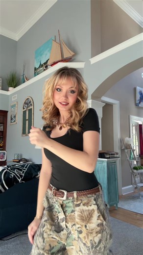 Nostalgia for 2021: Attack on Titan Dance