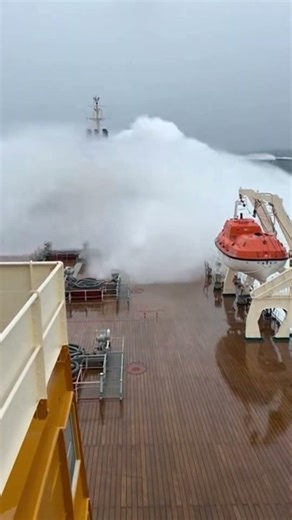 Crewman HANGS OFF Rail – STAY for Pay or JUMP? North Sea Hell #NorthSea #RogueWave #ShipStorm #sea