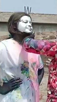 Watch the most fun Holi Rangbaazi!