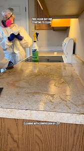 108K views · 2.2K reactions | Let’s pull pull out the products & scrub!!!  #cwc #freeclean #deepclean #cleaning #cleaningcommunity | KeeksCleaning | Facebook