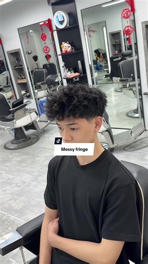 Messy Fringe Hairstyle: Step-by-Step Guide