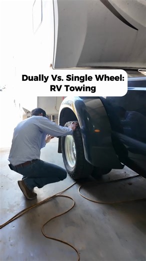 Jon Galland | Work Truck Expert | SRW vs Dually for Towing What’s Better? Towing a 5th wheel with a single rear wheel works… but it’s not the same. We break down the... | Instagram