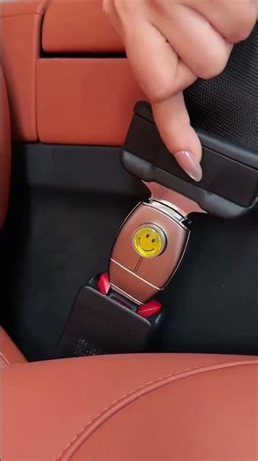 This Smart Seatbelt Gadget Makes Every Drive Safer & More Comfortable 🚗⚡