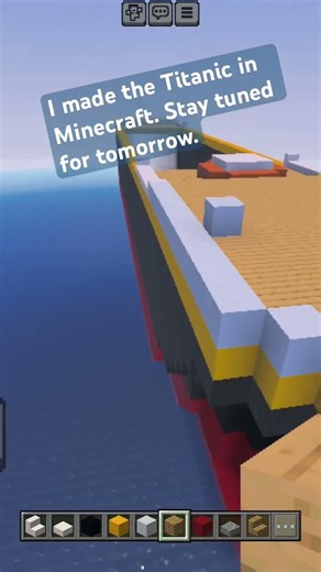 I made the Titanic in Minecraft