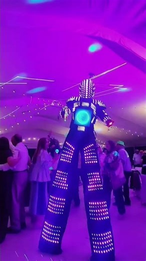 Robot led Pixel todo el color para la fiesta con dj