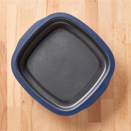 9.9K views · 75 reactions | Who says grilling is only for the outdoors? ️ With the MicroPro Grill, you can enjoy perfectly grilled salmon (or anything you like!) in the comfort of your kitchen. Quick, easy, and oh-so-tasty!  Discover the indoor grill revolution! Learn more at  tupperware.com  tupperware.ca or find the link in bio. | Tupperware U.S. & Canada | Facebook