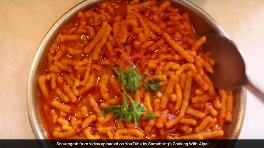 Indian Cooking Tips: How To Make Authentic Gujarati Sev Ki Sabzi Or Gathiya Nu Shaak