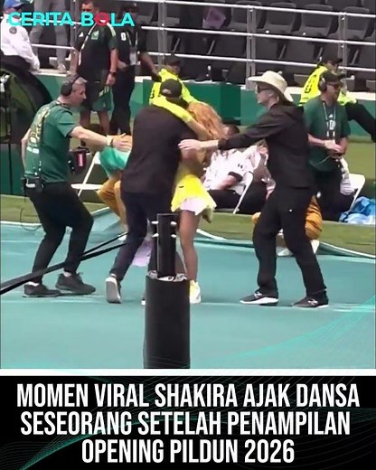 Momen viral Shakira ajak dansa seseorang setelah penampilan opening pildun 2026