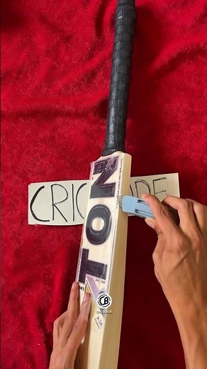 Ton Cricket bat Sticker applying |cr #cricket #batreview #cricketequipment #cricketgear