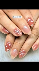 Professional Nail Art Tutorial Clean & Trendy Nail Design Nail Artist Training