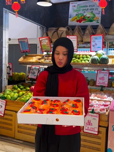 Rayakan Imlek dengan sajian buah segar pilihan 🍊🍎 Di Alfamidi, buah-buahan favorit lagi promo spesial—lebih hemat, lebih fresh! Cocok buat hampers, suguhan tamu, atau stok sehat di rumah. Yuk belanja sekarang, mumpung masih promo! ----------- #ImlekDiAlfamidi #BuahSegar #BelanjaHemat