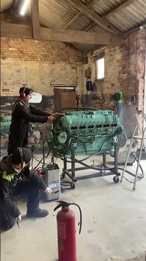 Rolls Royce meteor tank engine first start!