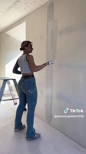 Mudding Painting by Johanna Juhlin