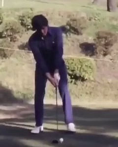 Could watch this on repeat all day and not get bored. What a man! ⛳️🇪🇸 | bunkered