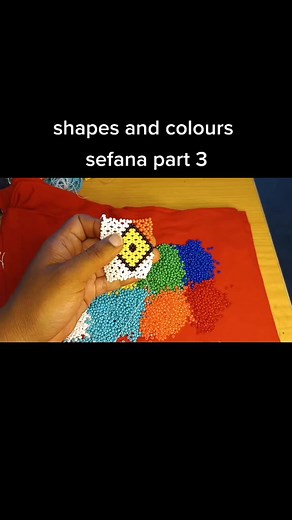 #ndebele #beadwork #tutorials The Teacher for Beads 😊