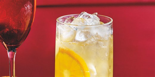 Give your cocktail menu a winter-warmer with this vanilla and clementine sherry cobbler recipe