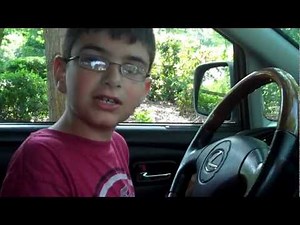 The Kid Car Critic reviews the 2001 Lexus RX 300