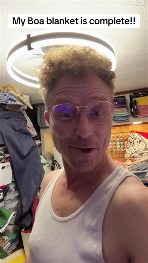 Internet repaired for the community so I will be moving down to paint tonight and do live down there. Here is a finished product tonight at the blanket that has now taken me 16 hours to put together, but boy is she a beauty!! that’s the thing about making Hand zone items. It’s a very timely process, but the quality is unbelievable.🥰🥰🥰🥰🥰🥰❤️🧩Fommy🧩❤️🥰 ##fommy##hotmessfommy##fyp##tiktoklive##handmade@@Hotmessdaddy@@Starlite Lodge@@Walmart@@StarliteNate@@tlc