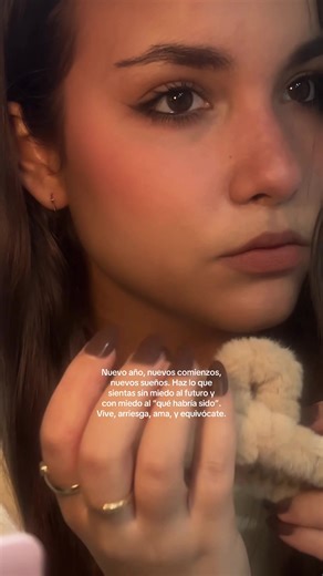 Videos de Ale 🍓 𝜗𝜚˚⋆ (@___alejandrarodriguez) con “sonido original - Ale 🍓 𝜗𝜚˚⋆”