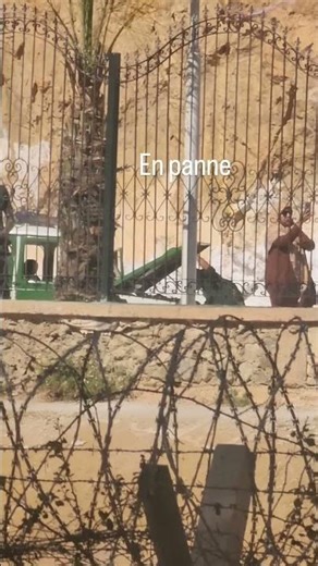 Les vieux 4x4 algériens en panne 😅🇩🇿 #algerie