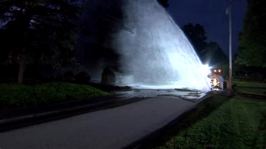 24K views · 77 reactions | A massive water main break early Friday sent water shooting into the air in Washington County. wpxi.tv/4mruNUe | WPXI-TV Pittsburgh | Facebook