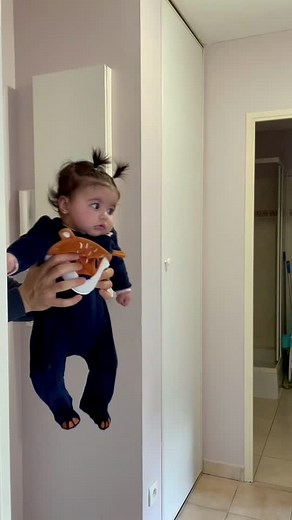 Vidéos de Ella (@ella_and_thefamily) avec original sound - Sam