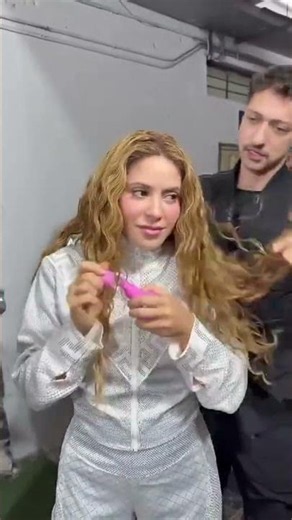 Shakira – Timeless Queen of Latin Pop 👑🎤