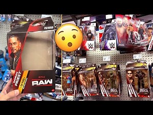 WE FOUND STOLEN WWE FIGURES ON WWE TOY HUNT 2025!