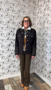 Serving O.O.T.D. like it’s a full-time job 🤠 A little Western, a little classy, and always 100% JJ! 👚: @doubledranch “Salty Blouse” 👖: Commando Faux Pants Sussie's Jacket: Double D Ranch at @annsturquoise Jewelry: Rocki Gorman Designs Cuff: Brit West #OOTD #JJHampton #WesternStyle #CowgirlClass #DoubleDRanch | JJ Hampton Realty