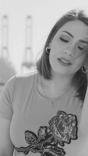 Éxitos Musicales En Español on Reels