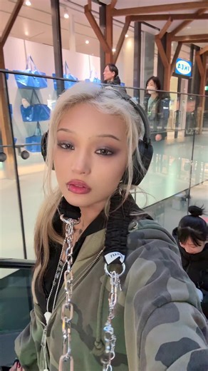 #kaylabud #avrillavigne