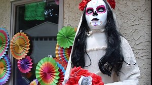 Haunted Hill Farm 32 in. Day of The Dead Bride, Decorative Skeleton Bride in White Skirt and Black Top Lace Veil, Bendable Arms & Lightweight, Day of The Dead Decorations
