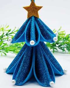 New Christmas Tree 🎄 Low Budget Christmas Tree Making Easy Tutorial 🎄 DIY Christmas Crafts #Christmas #christmastree #christmasdecor #merrychristmas | Origami Art & Crafts