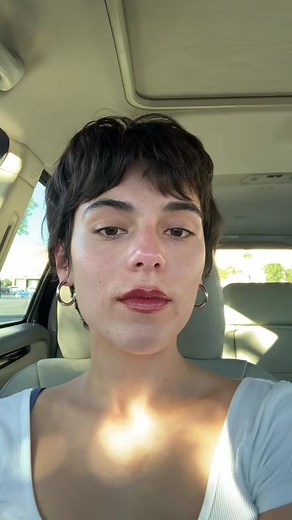 90s-inspired Pixie Haircut Tutorial with Bobby Pins