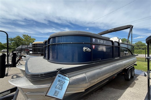 Used 2022 Manitou Aurora LE, 37076 Hermitage - Boat Trader