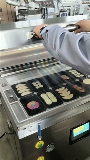 Body-fitting packaging machine, multi-functional, strong sealing, can extend the shelf life of food.