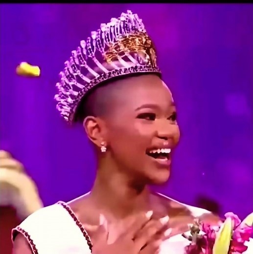 Miss South Africa 2025 crowning moment 👑 #beautypageant #shortsfeed #trending