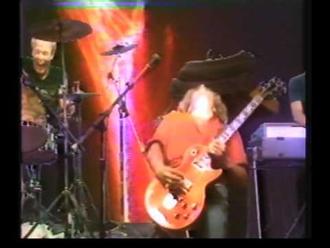 Sammy Hagar: Four Decades of "RED"