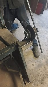 Roladora de varilla #herreriaartistica #herreriadecorativa #herreríaartesanal #cursodeherreria #aprendiendoherreria #roladora | Hierroinnova videos