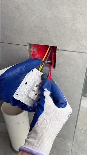 Electrical Socket Wiring Connection