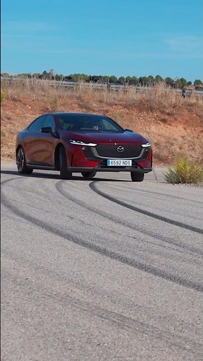 Is the 2025 Mazda 6e a better car than a Tesla Model 3?
