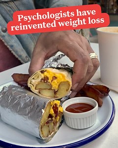 Noom uses psychology to help change unhealthy habits one step at time: 💃No restrictive diets 🏋️No impossible workout plans 👩‍🔬Results backed by science 🙌Only 10 minutes a day | Noom