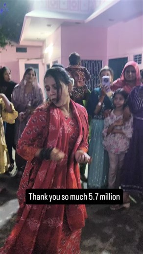 sana anasri on Instagram: "Trending reel"