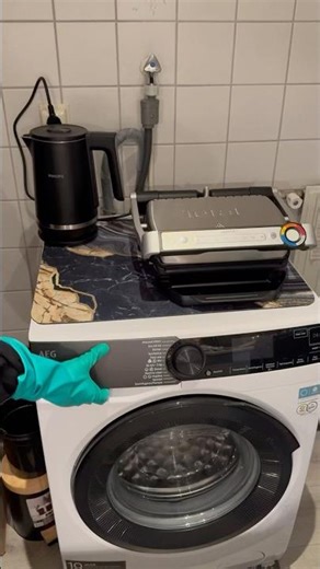 💙✨AEG Washing Machine Drawer Clean | Quick ASMR Cleaning Short #shorts #asmrcleaning