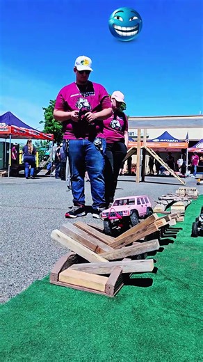 Pink RC Crawler Conquers Wooden Course! | AMAIN CITY CRAWL 2025